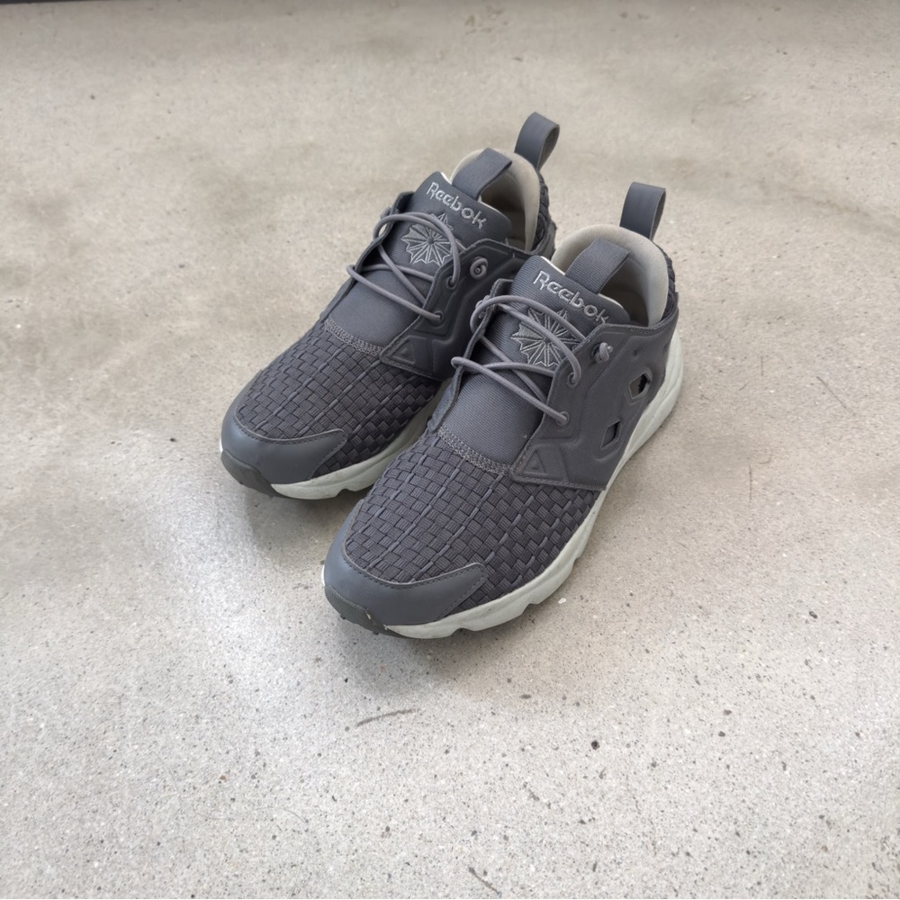 Reebok Women's Furylite New Woven Gray Sneakers